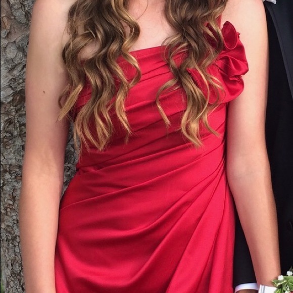 David's Bridal Dresses & Skirts - One Shoulder David’s Bridal Gown